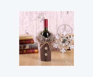 Set de decoratiuni de Craciun pentru sticle de vin, realizat din panza de sac si guler din blana, cu funda decorativa – ideal pentru cadouri de afaceri-maro